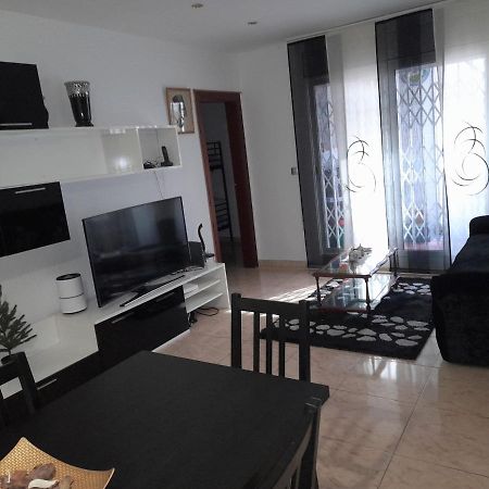 Sweet House Close To Airport El Prat de Llobregat Bagian luar foto