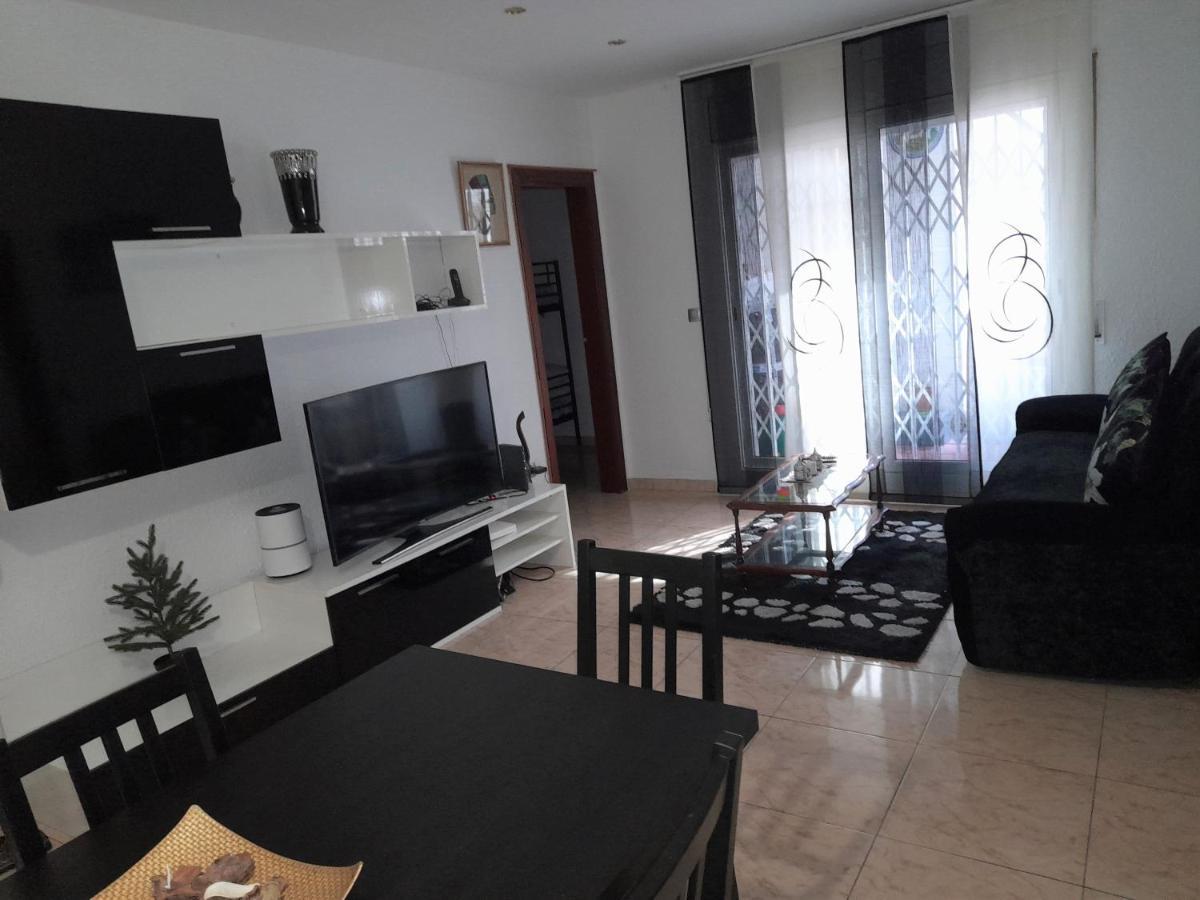 Sweet House Close To Airport El Prat de Llobregat Bagian luar foto